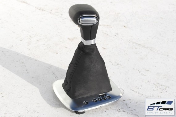 VW POLO GAŁKA ZMIANY BIEGÓW + MIESZEK 6R1713203J TVH czarny / aluminium 6R1 713 203 J 6R1713203J 6R1713203J 6R1713203J 6R1713203