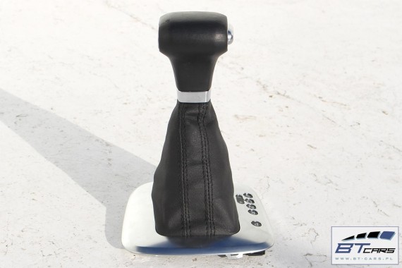 VW POLO GAŁKA ZMIANY BIEGÓW + MIESZEK 6R1713203J TVH czarny / aluminium 6R1 713 203 J 6R1713203J 6R1713203J 6R1713203J 6R1713203