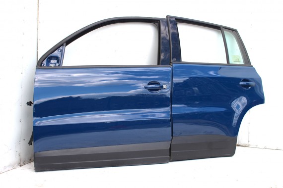 VW TIGUAN FL LIFT DRZWI LEWE PRZÓD + TYŁ STRONA LEWA przednie + tylne 2 sztuki 5N Kolor: LA5H - niebieski (deep ocean blue)