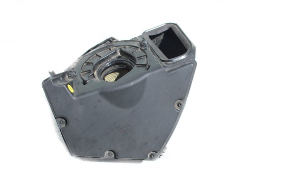 AUDI OBUDOWA FILTR POWIETRZA 8W0133837H 8W0133835H 8W0133843B 8W0133837Q 8W0133835H silnik 2.0 TFSi 8W0133835Q 8W0133837H A4 A5