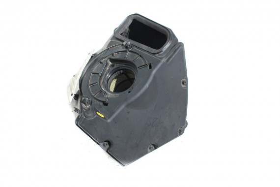 AUDI OBUDOWA FILTR POWIETRZA 8W0133837H 8W0133835H 8W0133843B 8W0133837Q 8W0133835H silnik 2.0 TFSi 8W0133835Q 8W0133837H A4 A5