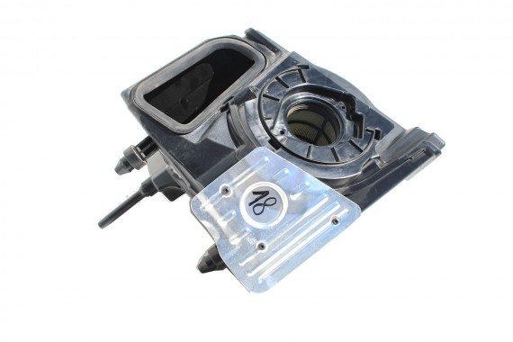AUDI OBUDOWA FILTR POWIETRZA 8W0133837H 8W0133835H 8W0133843B 8W0133837Q 8W0133835H silnik benzynowy 8W0133835Q 8W0133837H A4 A5