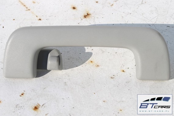 AUDI A3 UCHWYT RĄCZKA PODSUFITKI UCHWYTY RĄCZKI 8V 8V0857608 8V0857607 8V0 857 608 kolor Y20 szary perlisty 8V0857608 8V0857607