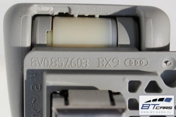 AUDI A3 UCHWYT RĄCZKA PODSUFITKI UCHWYTY RĄCZKI 8V 8V0857608 8V0857607 8V0 857 608 kolor Y20 szary perlisty 8V0857608 8V0857607