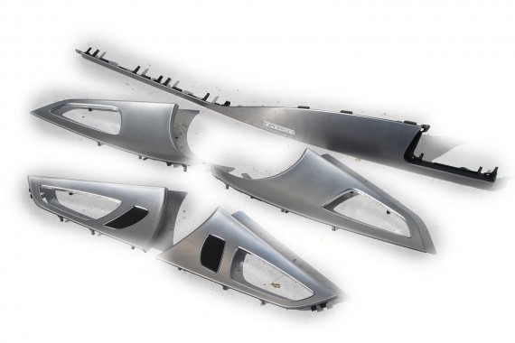 AUDI A7 LISTWY OZDOBNE...