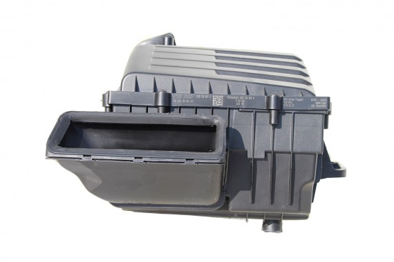 VW AUDI FILTR POWIETRZA...