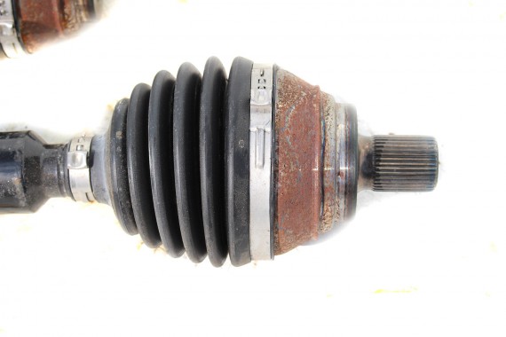 VW AUDI SKODA PÓŁOŚ PRZEDNIA PRAWA 1K0407272QN 1K0 407 272 QN silnik 1.6 TDi 1K0407272BJ 1K0407764KX