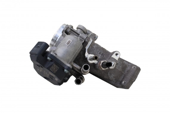 VW AUDI SKODA SEAT KRÓCIEC 04L128637 04L128637B RZYŁĄCZENIOWY nakładka rury ssacej silnik 2.0 TDi diesel 04L 128 637 B