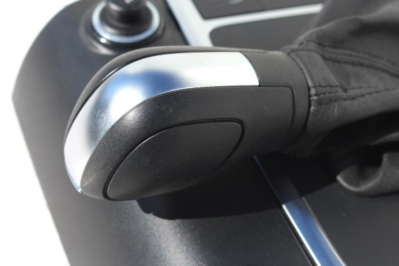 VW AMAROK GAŁKA ZMIANY BIEGÓW AUTOMAT 2H1713203 2H1713203B 2H1 713 203  2H1 713 203 B 2H LIN - czarny satynowy / alu 2H1713203