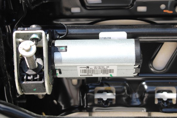 AUDI Q5 FOTELE KOMPLET FOTELI siedzeń siedzenia fotel tapicerka 80A skóra kolor czarny
