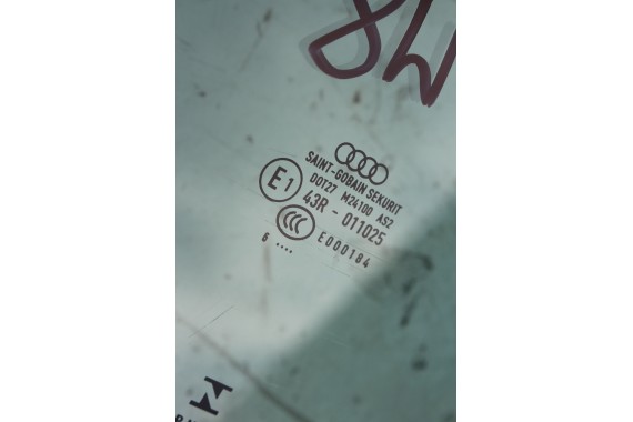 AUDI A4 SZYBA DRZWI PRZÓD PRAWA 8W0845202 8W0 845 202 2016 8W B9 E1 AS2 8W0845202 8W0845202 8W0845202 8W0845202 8W0845202