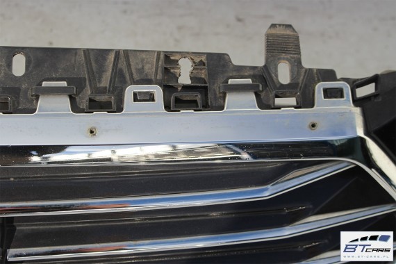 AUDI A4 PRZÓD maska błotnik zderzak pas przedni wzmocnienie 8W B9 Kolor czarny 8W0821105 8W0821106 8W0823029 8W0807065 8W0807611