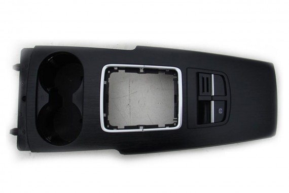 AUDI A3 RAMKA TUNELU PANEL 8V1864261 8V1 864 261 8V 8V0 8V7959727 8V 2013- kolor 6PS soul-czerń 8V1864261 8V1864261B 8V1864261