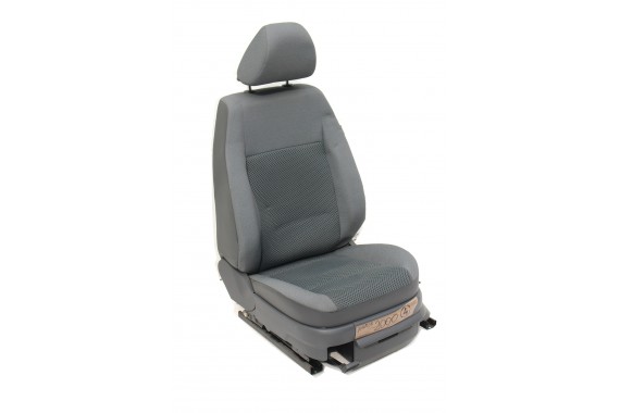 VW AMAROK FOTELE KOMPLET FOTELI siedzeń siedzenia fotel tapicerka 2H welur kolor czarny 2H 102 kilometry
