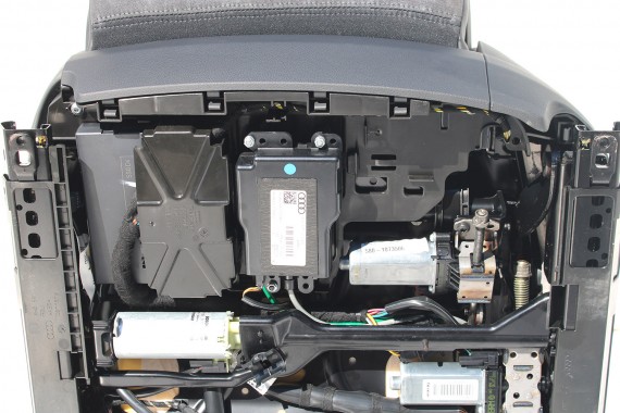 AUDI A8 FOTELE KOMPLET FOTELI siedzeń siedzenia tapicerka 4H D4 4H0 2010-2017 kolor alcantara czarne skóra masaże wentylowane