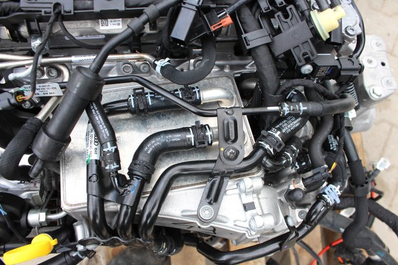 VW AUDI SEAT SKODA KOLEKTOR SSĄCY 04L129766AH 04L129711D 04L129711AB 04L 129 766 AH 04L129711D TDi diesel 04L129766AQ 04L129766D