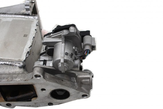 AUDI VW ZAWÓR RECYRKULACJI SPALIN 04L131501S 04L131501N 04L131501S 04L131501E TDi 04L131501E 04L131501N 04L131501S 04L131501S