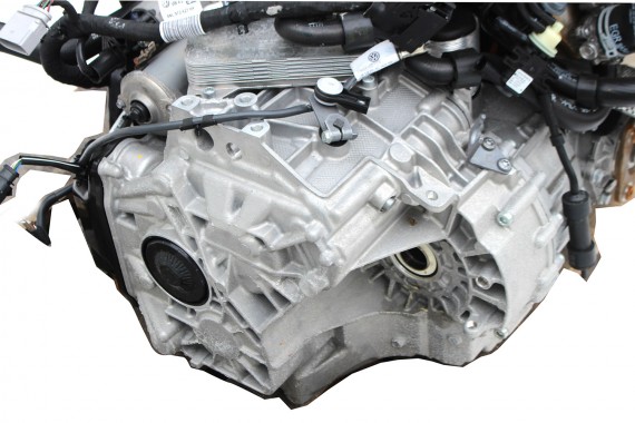 VW AUDI SKODA PRZEPUSTNICA ZAWÓR EGR 04L131501R  04L 131 501 R   2.0 TDi silniki diesel