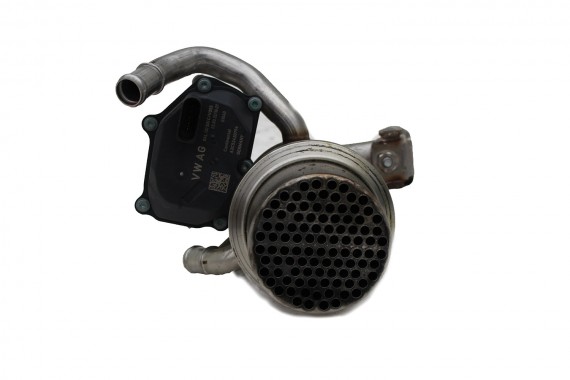 VW AUDI SKODA PRZEPUSTNICA ZAWÓR EGR 04L131501C 04L131501M 04L 131 501 C 04L131501M TDi silnik 04L131501C 04L131501C 04L131501M