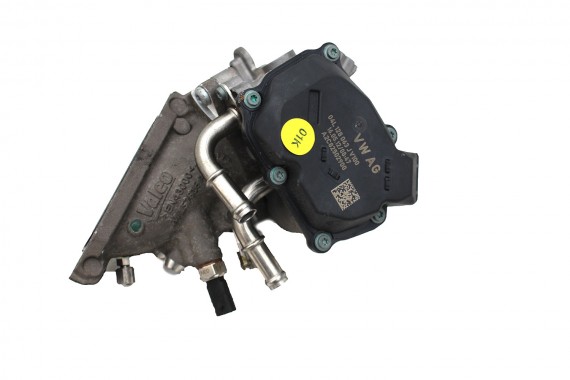 VW AUDI SKODA SEAT KROCIEC 04L128637 04L128637B RZYŁĄCZENIOWY nakładka rury ssacej silnik 2.0 TDi diesel 04L128637D 04L128637E