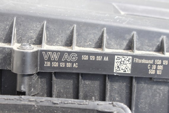 VW AUDI FILTR POWIETRZA OBUDOWA 5Q0129607AA 5Q0129601AC 5Q0129607Q 2.0 TDi diesel 5Q0129601BP 5Q0129601S 5Q0129607AF 5Q0129607J