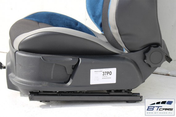 VW POLO FL GT LIFT FOTELE KOMPLET FOTELI siedzeń siedzenia tapicerka 6C 6C4 6C0 5-drzwiowy skóra welur kolor czarno-niebieskie