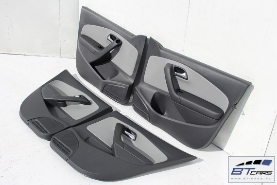 VW POLO FL GT LIFT FOTELE KOMPLET FOTELI siedzeń siedzenia tapicerka 6C 6C4 6C0 5-drzwiowy skóra welur kolor czarno-niebieskie