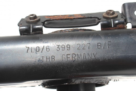 VW AUDI ŁAPA PODPORA SKRZYNI BIEGÓW 7L0399227B WSPORNIK SKRZYNIA 6-biegowa automatyczna napęd na 4 koła 7L0 399 227 B 4L 7L 7L6