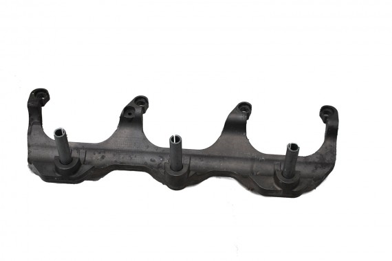 VW AUDI ZACISK MOCUJĄCY 06E133340C 06E133340E MOCOWANIE wspornik uchwyt 06E 133 340 C E 3.0 TFSi 06E133340E 06E133340C 06E133340