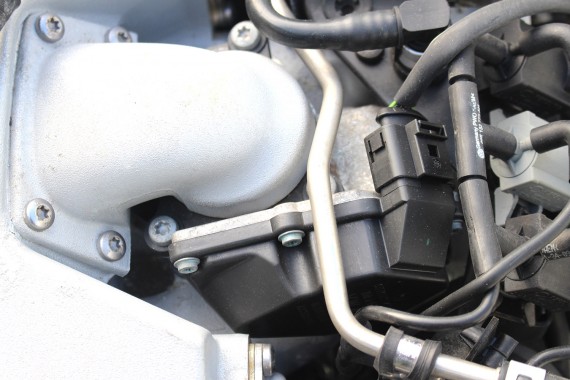 AUDI VW PRZEPUSTNICA 06E133062C 06E133062H 06E133062G benzyna 06E 133 062 C 06E133062H 06E133062C 06E133062G 06E133062 06E133062