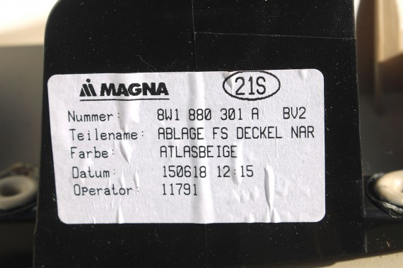 AUDI A4 A5 8W F5 SCHOWEK KONSOLI KIEROWCY 8W1880301A kolor BV2 -atlasbeige  8W1880301A AIRBAG lewy 8W 8W6 8W1880301A 8W1880301D