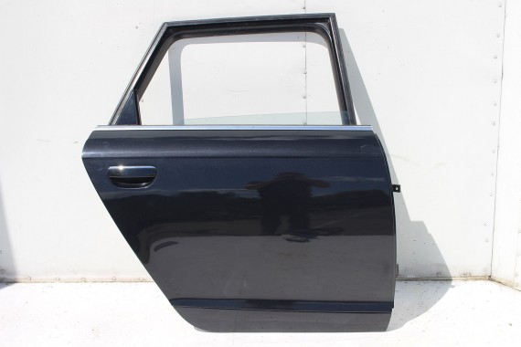 AUDI A6 KOMBI DRZWI TYŁ TYLNE PRAWE PRAWY 4F 4F9 AVANT C6 4F0833052 4F0 833 052