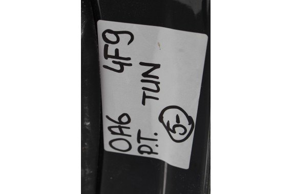 AUDI A6 KOMBI DRZWI TYŁ TYLNE PRAWE PRAWY 4F 4F9 AVANT C6 4F0833052 4F0 833 052