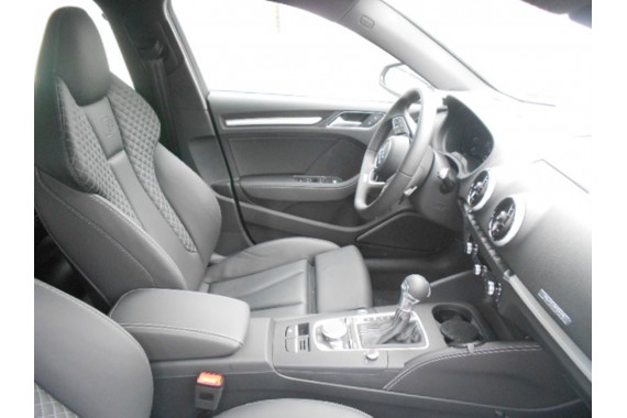 AUDI A3 SPORTBACK DYWANIKI PODŁOGI S-LINE 8V1863691 8V4864451C 8V4864452C 8V1864435C 8V1864436C 8V1864435 wycieraczki 8V1863691C