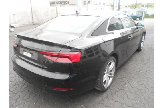 AUDI A4 A5 FELGI 18 cali LATO 8T0601025CC OPONY KOŁA felga 8,5J*18H2 ET29 opona Pirelli Cinturato P7 245/40/18 97Y 8K, 8T, 8W