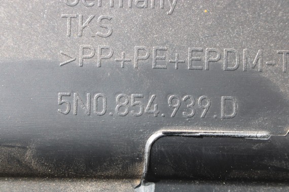 VW TIGUAN LISTWA DRZWI 5N0854939D dolna drzwiowa lewa lewo przód  kolor UBN  czerń satynowa 5N0 854 939 D 5N 2012-2018
