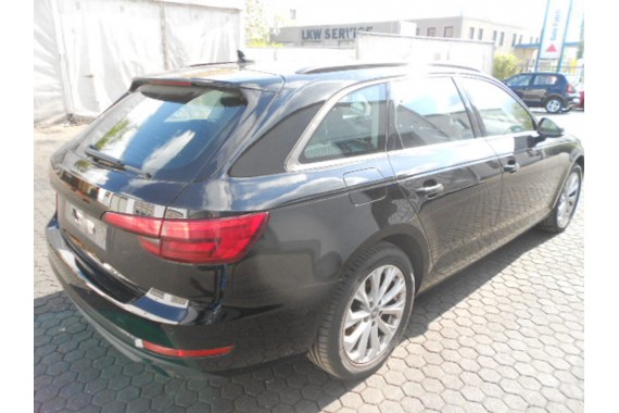 AUDI A4 KOMBI LY9B DRZWI PRAWE PRZÓD + TYŁ STRONA PRAWA przednie + tylne 8W B9 Kolor: A2A2 LY9B czarny Avant Allroad 2 sztuki