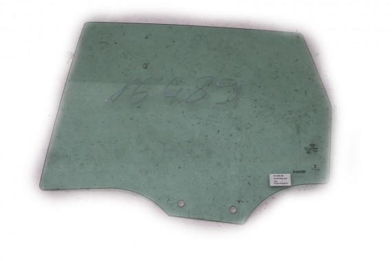 AUDI Q2 SZYBA DRZWI...