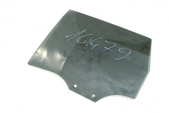 AUDI Q2 SZYBA DRZWI 81A845205A LEWA TYŁ TYLNE 81A 845 205 drzwiowa boczna E4 AS3 2015 81A845205A 81A845205 81A845205 81A845205A