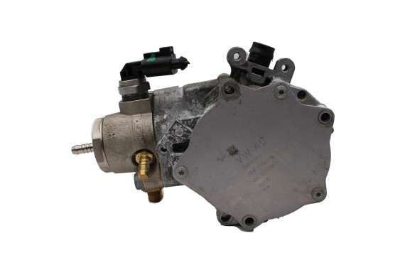 AUDI POMPA VACUM 06L145100F +06L127025N POMPA PALIWA 06L145100B 06L127025P 06L127025Q 06L127025R 06L127025T 06L127027 06L127027C