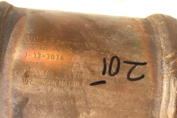 AUDI TT KATALIZATOR WYDECH 5Q0131701Q 8S0253211 tłumik 5Q0 131 701 Q 8S0 253 211 2.0 TFSi 8S 5Q0131701Q 5Q0131701Q 5Q0131701Q 8S