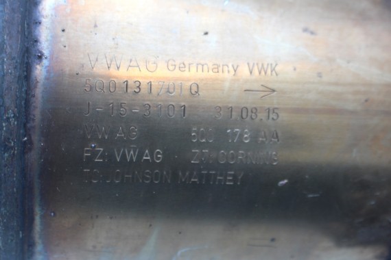 AUDI TT KATALIZATOR WYDECH 5Q0131701Q 5Q0 131 701 Q 8S tłumik 5Q0 178 AA 5Q0178AA 5Q0131701Q 5Q0131701Q 5Q0131701Q 5Q0131701