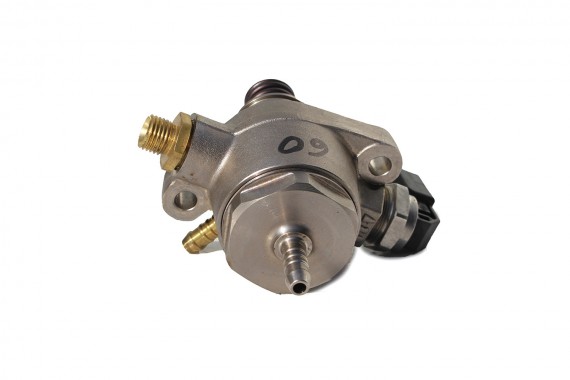 AUDI VW POMPA PALIWA + VACUM 06L127025M 06L145100B 06L127025N 06L127025P 06L127025Q 06L145100F 06L127025R 06L127027 06L127027C