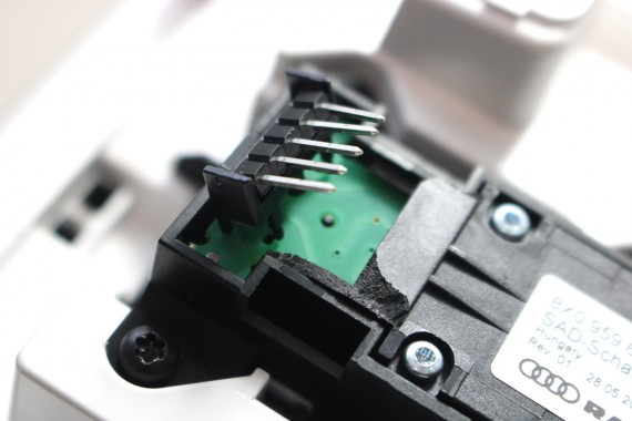 AUDI A3 LAMPKA OŚWIETLENIE PODSUFITKI 8V0947135C kabiny 8V0 947 135 C  kolor 6PS SOUL czerń  8V 2013- 8V0947135C 8V0947135C