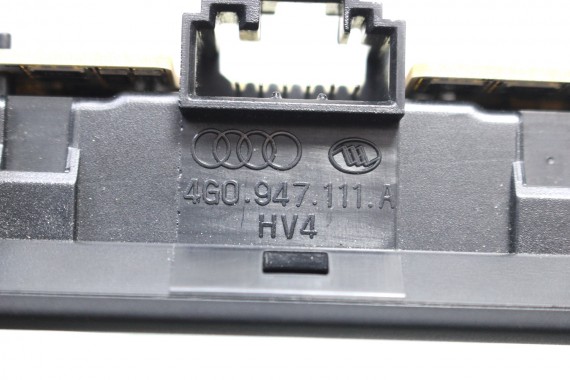 AUDI A6 A7 LAMPKA OŚWIETLENIE PODSUFITKI 4G0947111A LED kolor 6PS SOUL czerń 4G0 947 111 A A6 S6 A7 4G 4G8 FL C7