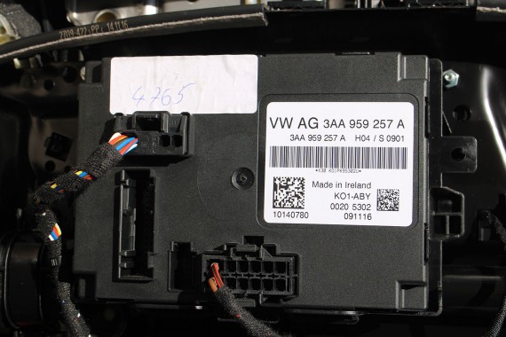 VW PASSAT B8 KOMBI FOTELE KOMPLET FOTELI siedzeń siedzenia fotel tapicerka welur kolor czarny 3G 3G9 3AA959257A 3Q0881105R