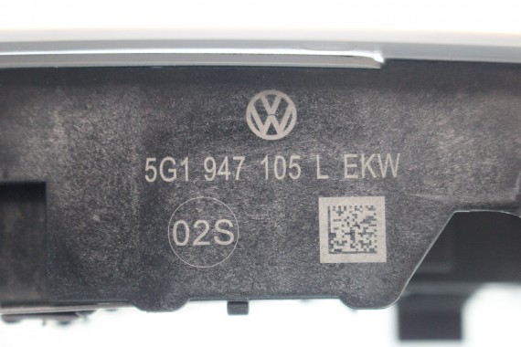 VW SKODA LAMPKA PODSUFITKI 5G1947105AF 5G0868837 EKW-perlgrau / ciemnoszary 5G1 947 105 Q  3G ,5G, 510, 3G, 5T, 565,3V