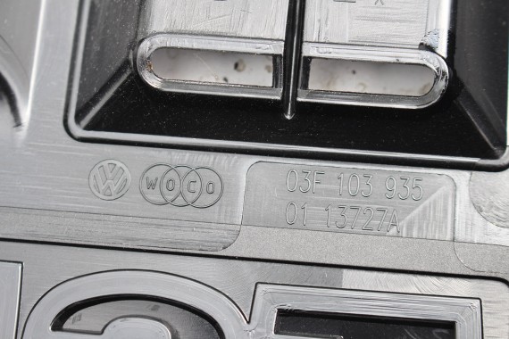 VW SEAT SKODA DEKIEL POKRYWA SILNIKA 03F103935 03F 103 935 03F103935 DEKLE POKRYWY 03F103935 03F103935 03F103935 03F103935