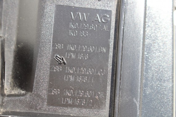 VW  SEAT FILTR POWIETRZA 1K0129601CJ 1K0129607AL 1K0129684AN obudowa1K0 129 601 1K0129607AL 1.4 TSi silnik benzynowy 1K0129601BN