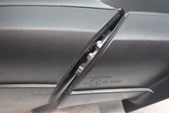 VW AMAROK LUSTERKO ZEWNĘTRZNE DRZWI PRAWE 5pin 7pin 5 pin +2 pinów kabli przewodów 2HH857502K 2H strona prawa 2T 	LC9X 	Głęboka